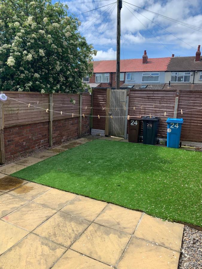 Villa Beautiful House In A Perfect Location Lytham St Annes Esterno foto
