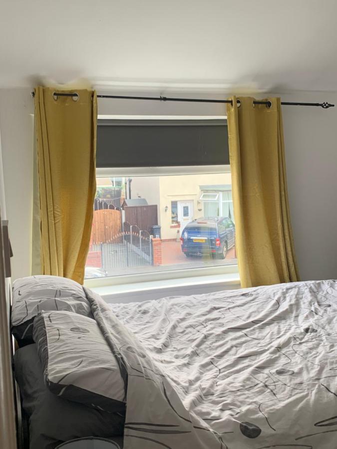 Villa Beautiful House In A Perfect Location Lytham St Annes Esterno foto