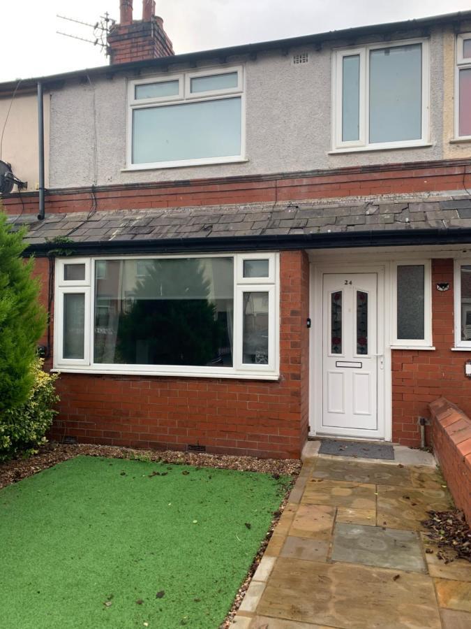 Villa Beautiful House In A Perfect Location Lytham St Annes Esterno foto